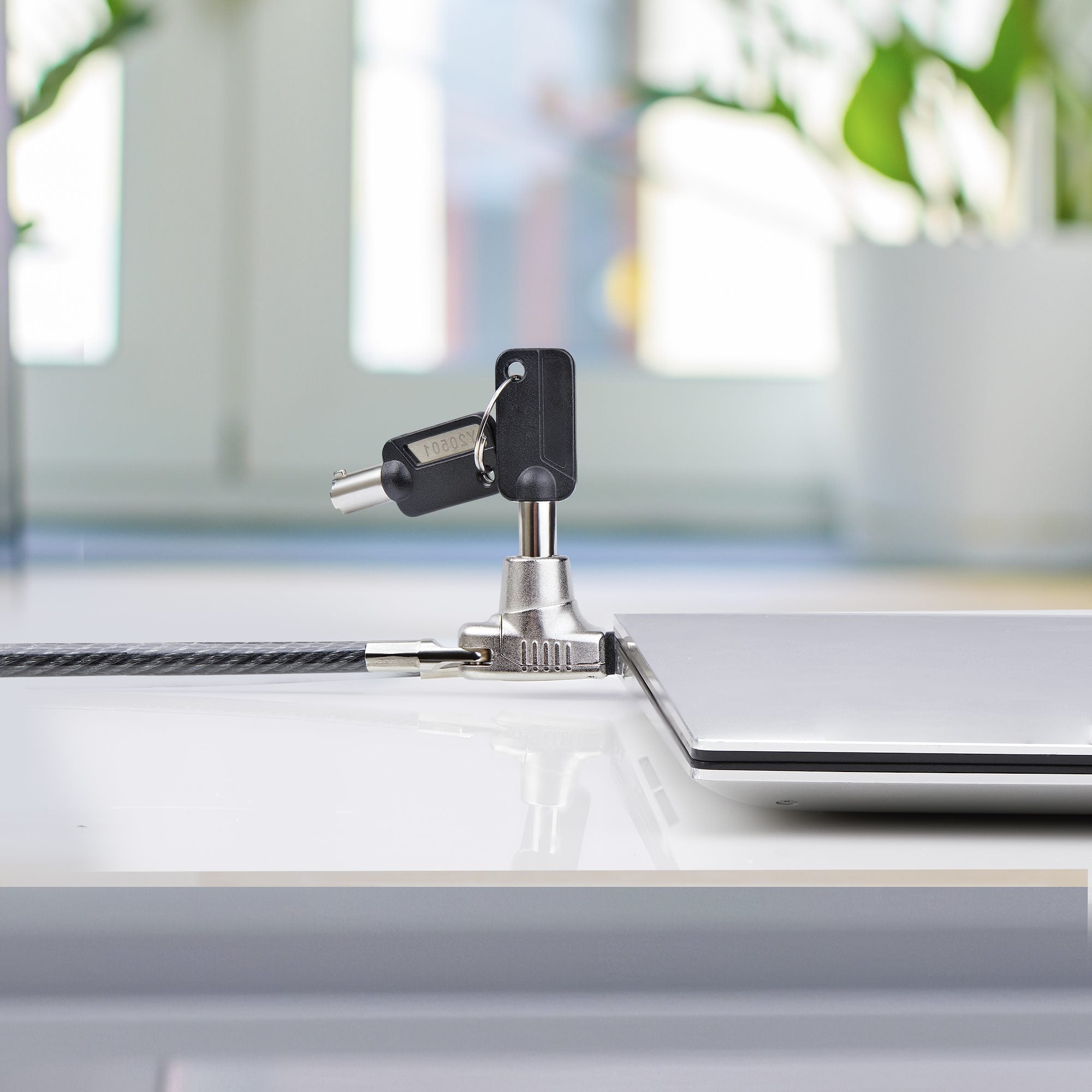 StarTech.com SNBLK-LAPTOP-LOCK câble antivol Noir 2 m - Image 7