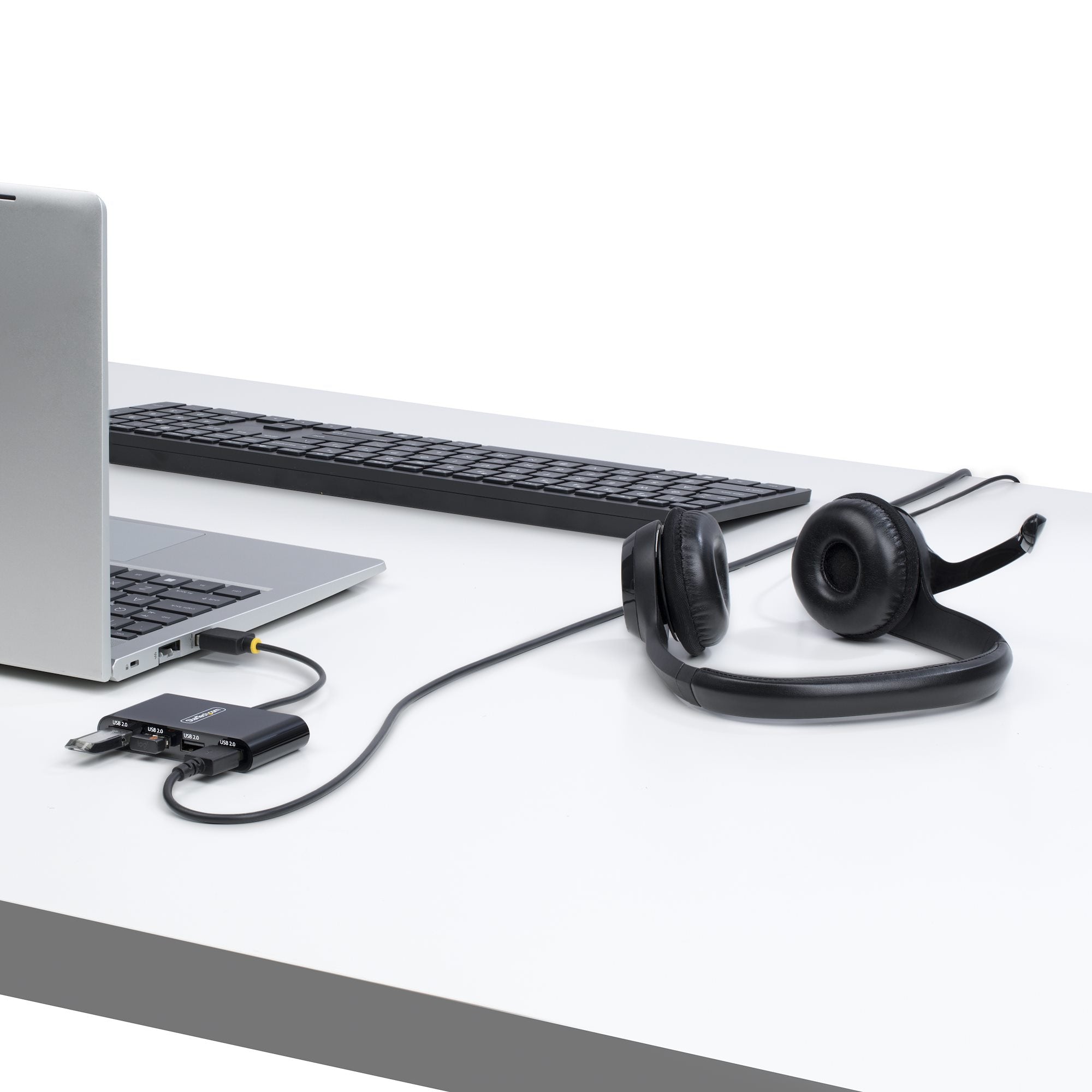 StarTech.com ST4200MINI2-USB-HUB hub & concentrateur 480 Mbit/s Noir - Image 6